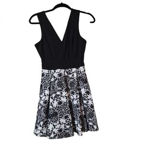 Haute Monde Black and White Floral Dress